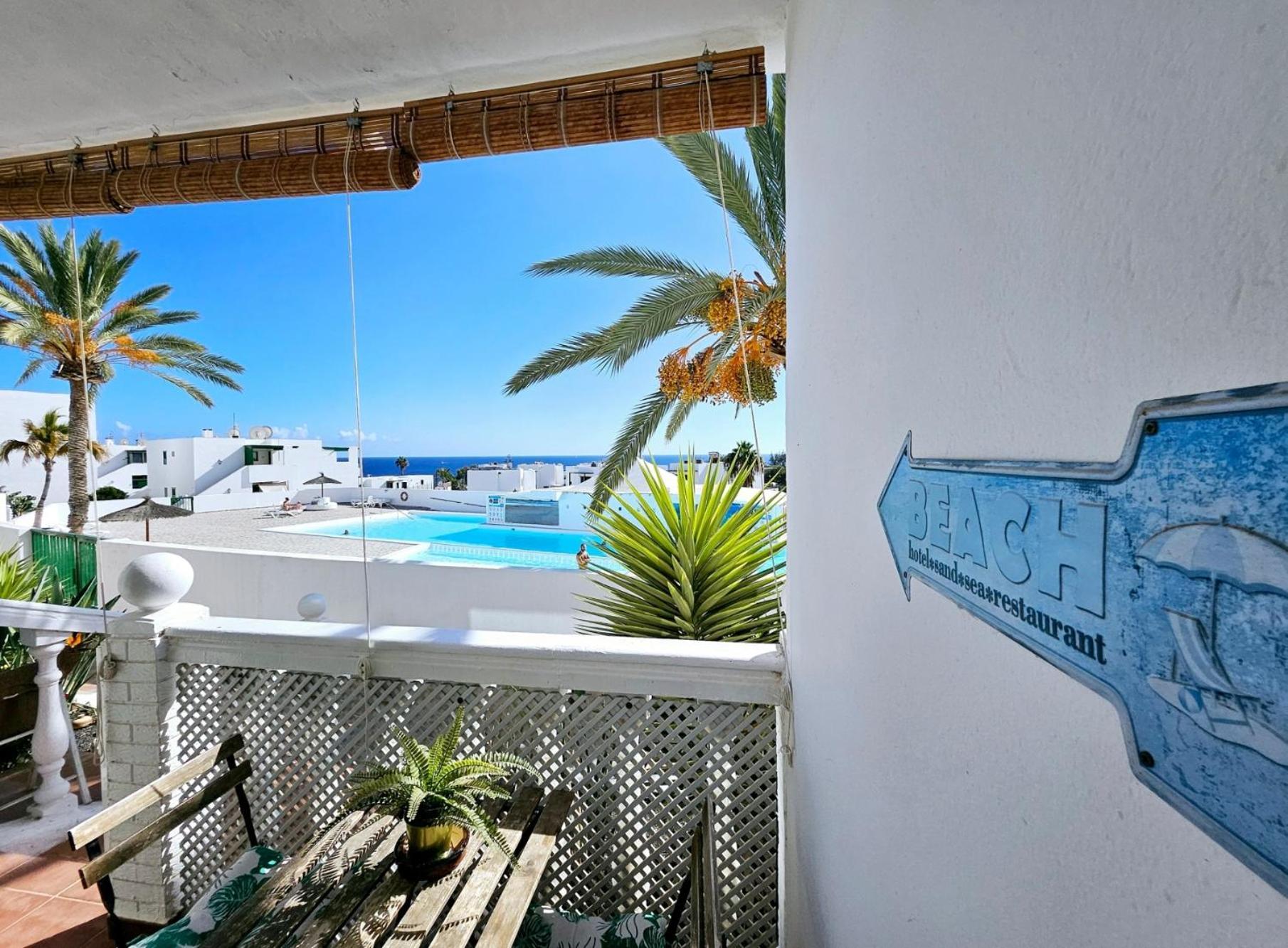Azul Tuscan Playa Y Piscina Costa Teguise Esterno foto